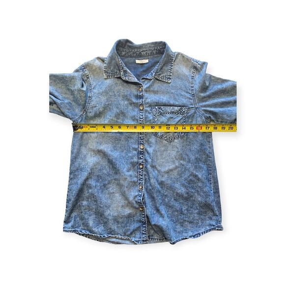 Maurices Women Small Blue Denim Button Front Long Sleeve Jacket - Picture 3 of 6